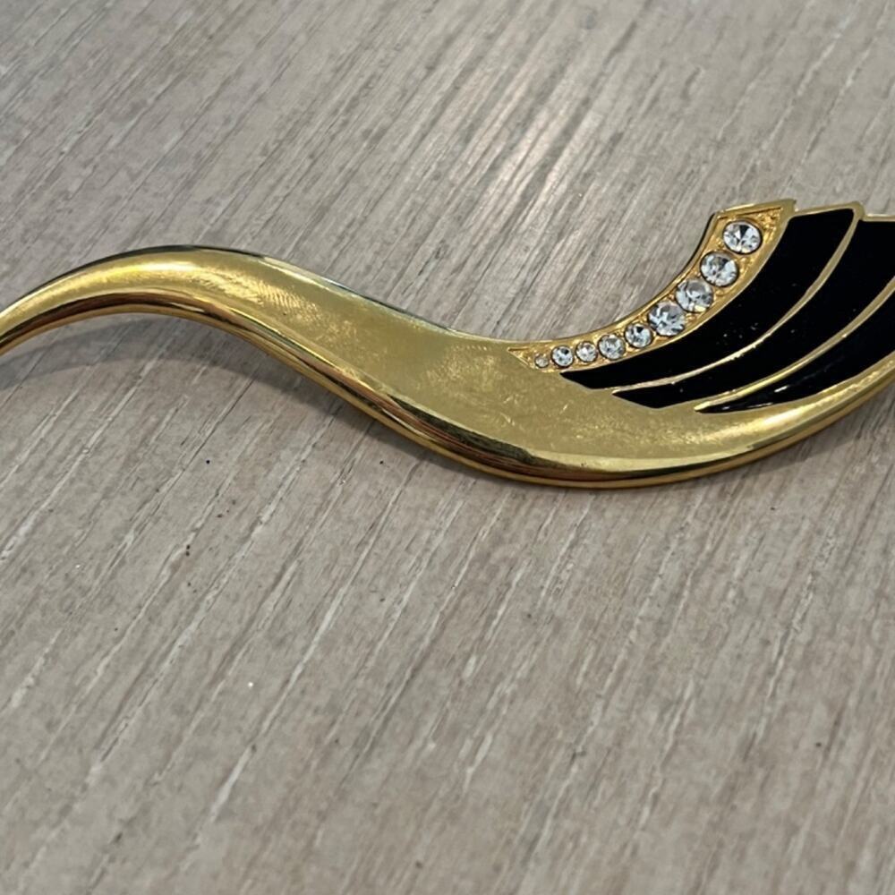 Signed J.J. Vintage Gold and Rhinestone Brooch - Picture 2 of 4